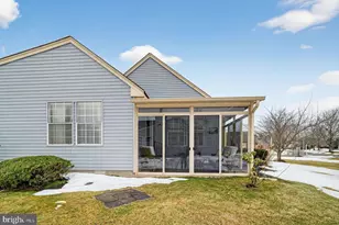 17 George Washington Dr, Monroe Township, NJ 08831 - Photo 30