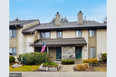 156 Hampshire Drive, Plainsboro Township, NJ 08536 - Photo 2