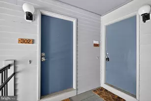 304 Aspen Dr, Plainsboro Township, NJ 08536 - Photo 2