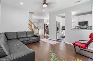 101 Dahlia Cir, Dayton, NJ 08810 - Photo 14