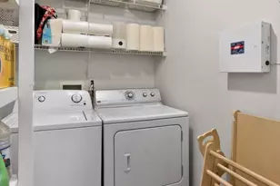 1332 Fernwood Ct, New Brunswick, NJ 08901 - Photo 28