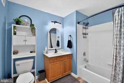 1332 Fernwood Court, New Brunswick, NJ 08901 - Photo 24
