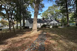 321 Sharon Way, Monroe Township, NJ 08831 - Photo 4