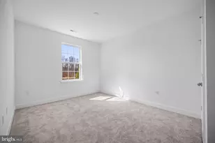 29101 Radford, Monroe Township, NJ 08831 - Photo 14