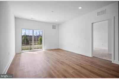 29101 Radford, Monroe Township, NJ 08831 - Photo 2