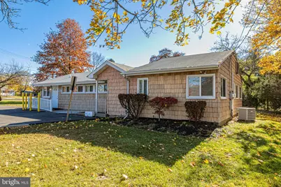 3 Stanworth Road, Kendall Park, NJ 08824 - Photo 2