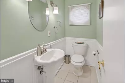 7 James Avenue, Kendall Park, NJ 08824 - Photo 20