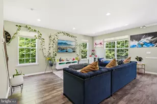 206 Shields Ct, Monmouth Junction, NJ 08852 - Photo 2