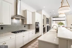 11 Hamilton Dr, Cranbury Township, NJ 08512 - Photo 8