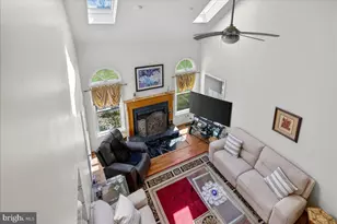 25 Kinglet Dr N, Cranbury Township, NJ 08512 - Photo 6