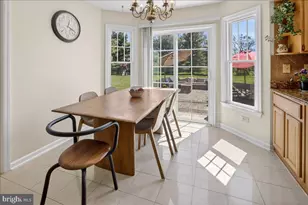 25 Kinglet Dr N, Cranbury Township, NJ 08512 - Photo 20