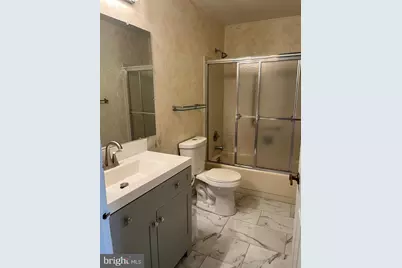 27 Benjamin Franklin Drive, Monroe Township, NJ 08831 - Photo 10