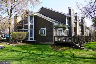 57 W Countryside Dr Dr, South Brunswick Township, NJ 08540 - Photo 4