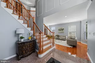 4 Bernadette Cir, Monmouth Junction, NJ 08852 - Photo 4