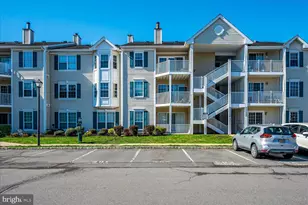 268 Kempsey Dr, North Brunswick Township, NJ 08902 - Photo 1