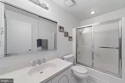 21 Celtis Plaza, Monroe Township, NJ 08831 - Photo 24
