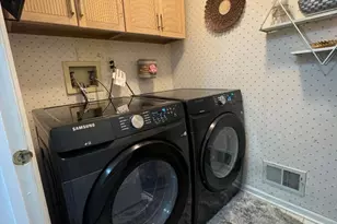 18 E Countryside Dr Dr, Princeton, NJ 08540 - Photo 12