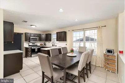 28 Terrier Place, Kendall Park, NJ 08824 - Photo 6