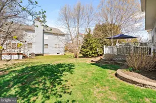 28 Terrier Pl, Kendall Park, NJ 08824 - Photo 32