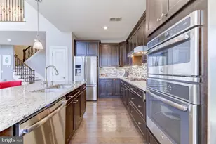 6 Michelangelo Dr, Monmouth Junction, NJ 08852 - Photo 8