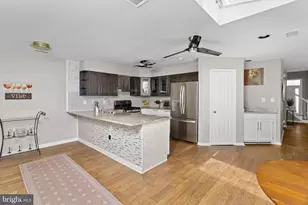 63 Winthrop Rd, Monroe Township, NJ 08831 - Photo 8
