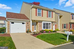 376 Stirling Dr, Monroe Township, NJ 08831 - Photo 1