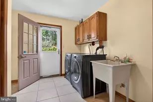 13 Brookside Ct, Cranbury Township, NJ 08512 - Photo 18