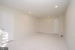 4 Pond View Dr, Plainsboro Township, NJ 08536 - Photo 14