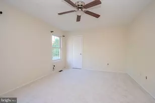 4 Pond View Dr, Plainsboro Township, NJ 08536 - Photo 20