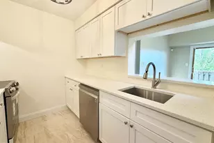 1113 Ravens Crest Dr, Plainsboro Township, NJ 08536 - Photo 4