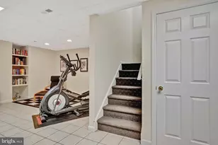 601 Yarrow Cir, Dayton, NJ 08810 - Photo 36