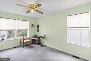 22 Stanford Dr, Kendall Park, NJ 08824 - Photo 26