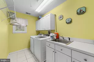 1 Pine View, Monroe Township, NJ 08831 - Photo 24