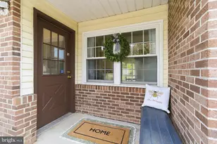 69 Jefferson Dr, Spotswood, NJ 08884 - Photo 4