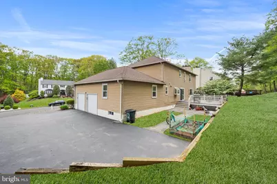 12 Woodgate Drive, Monmouth Junction, NJ 08852 - Photo 6