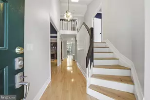 15 Kingsland Cir, Monmouth Junction, NJ 08852 - Photo 2