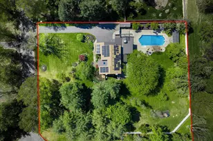 2 Pollak Ct, Cranbury Township, NJ 08512 - Photo 2