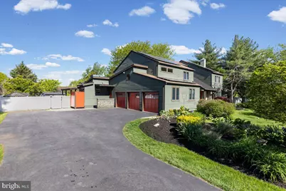 2 Pollak Court, Cranbury Township, NJ 08512 - Photo 8