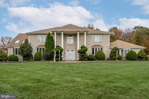 4 Drinking Brook Rd, Monmouth Junction, NJ 08852 - Photo 1