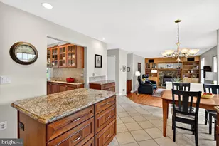 92 Bradford Ln, Plainsboro Township, NJ 08536 - Photo 12