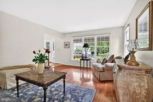 92 Bradford Ln, Plainsboro Township, NJ 08536 - Photo 6