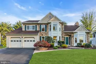 14 Hancock Ct, Plainsboro Township, NJ 08536 - Photo 2