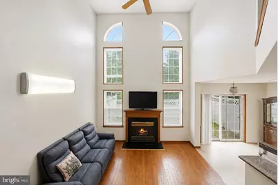 101 Wellington Park Drive, South Brunswick Township, NJ 08540 - Photo 4