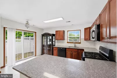 101 Wellington Park Drive, South Brunswick Township, NJ 08540 - Photo 8