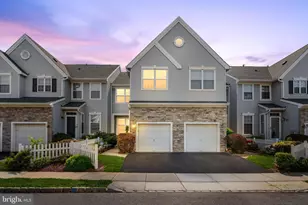 804 Dahlia Cir, Dayton, NJ 08810 - Photo 42