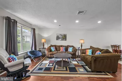 209 Vernon Road, Monroe Township, NJ 08831 - Photo 4