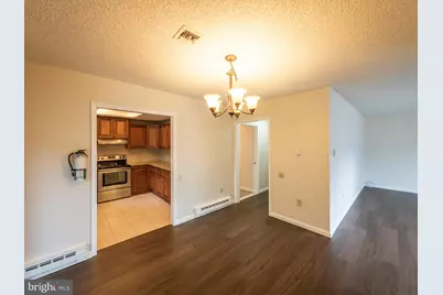 243 Mayflower Way, Monroe Township, NJ 08831 - Photo 10