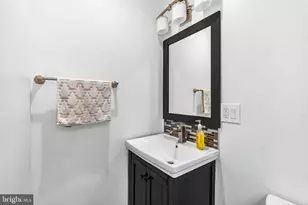 1305 Carlisle Rd, North Brunswick Township, NJ 08902 - Photo 22