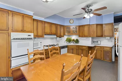 173 N Main Street, Milltown, NJ 08850 - Photo 22