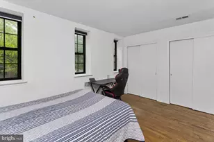 323 Gills Ln, Iselin, NJ 08830 - Photo 20